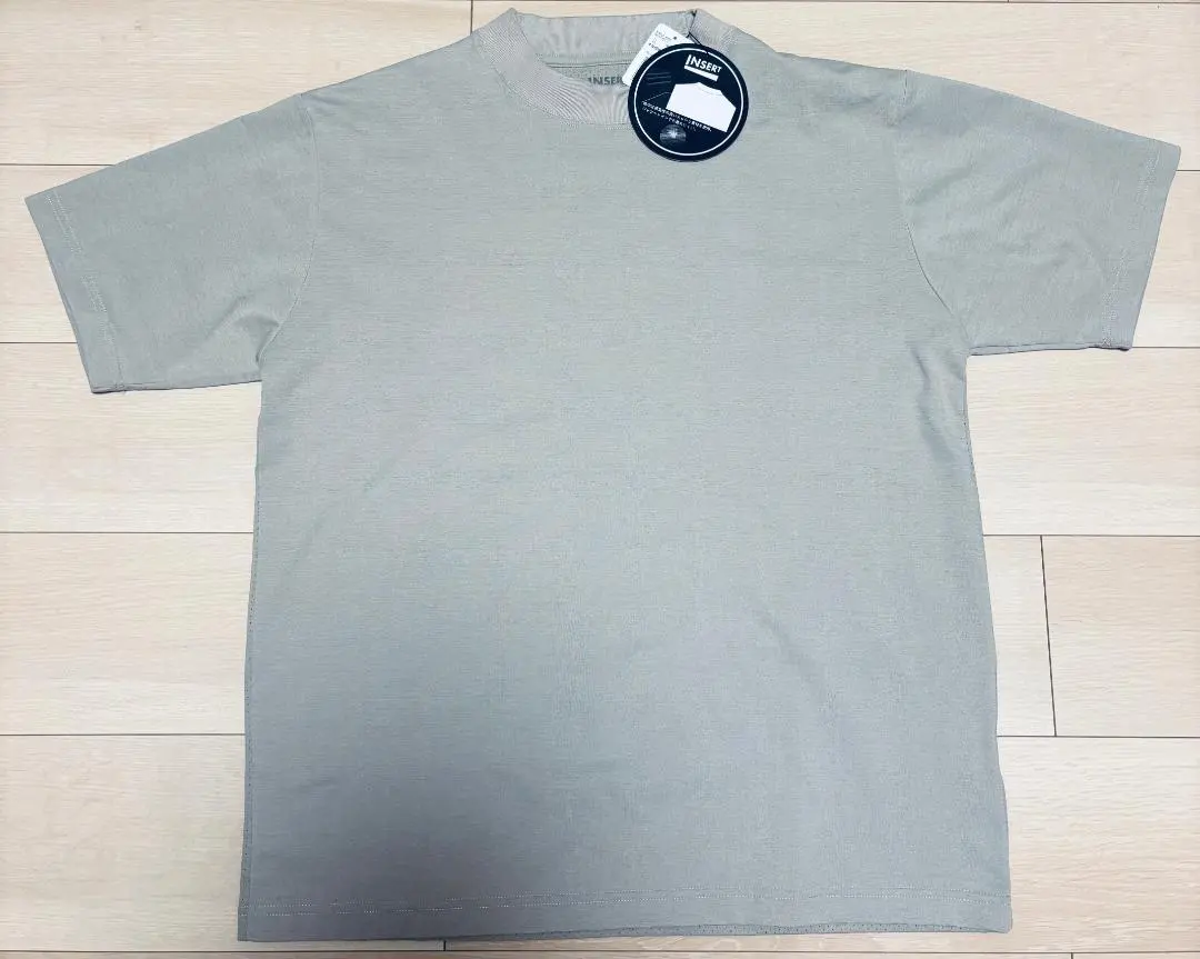 Thumbnail of Brand new, unused INSERT casual sports shirt, gray, LL size. Original price: 2,178 yen.
