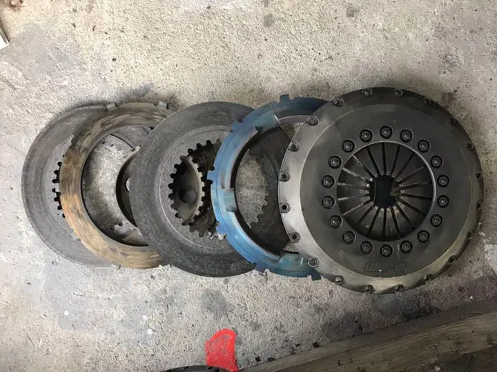 700馬力対応 ATS カーボンツインクラッチ SR20 s14s15シルビア 700馬力対応 ATS カーボンツインクラッチ SR20 s14s15シルビア