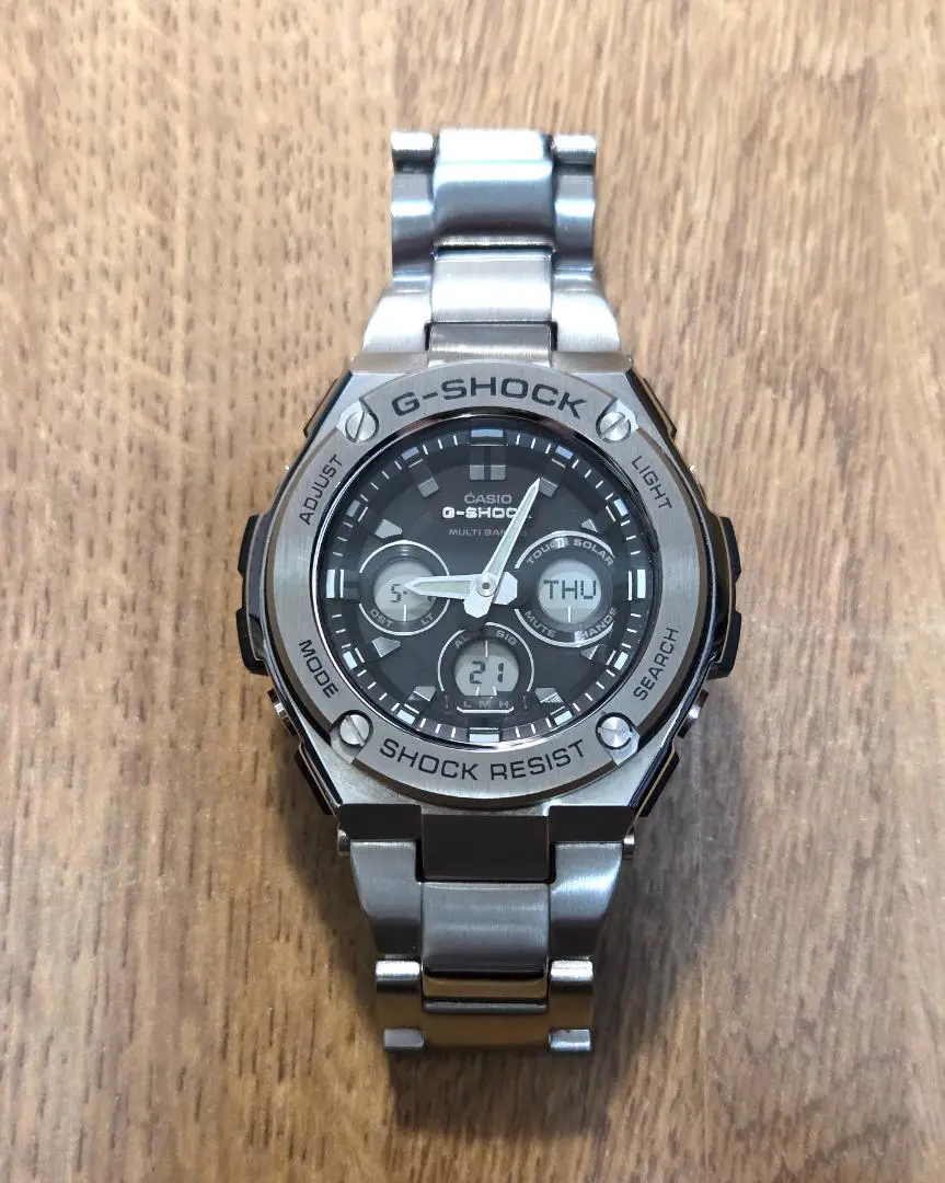 【未使用に近い極美品】G-SHOCK GST-W310電波ソーラー　タフソーラー G-SHOCK】G-STEEL GST-W310-1AJF ミドルサイズ 電波ソーラーの