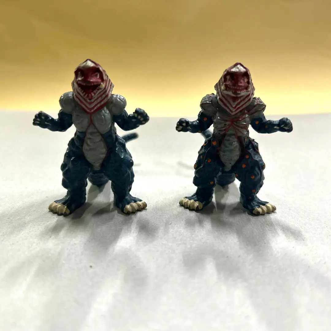 ティガモンスター超全集 PART2・ ティガtoダイナ・ダイナ光臨編の3箱セット m34735578997_1.jpg?1747294032
