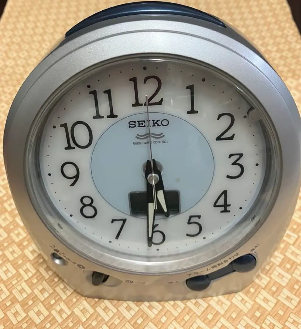 Thumbnail of [Junk] SEIKO Radio Alarm Clock KR313S