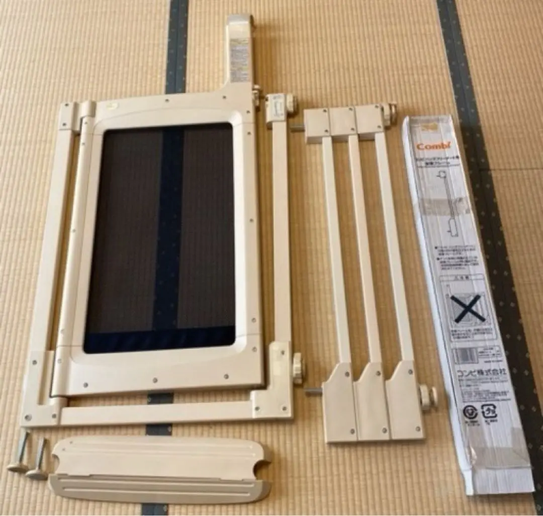 コンビ　ハンズフリーゲート　ベビーゲート　箱付き　付属品完備 楽天市場】ハンズフリーゲート コンビ Combi ベビーゲート