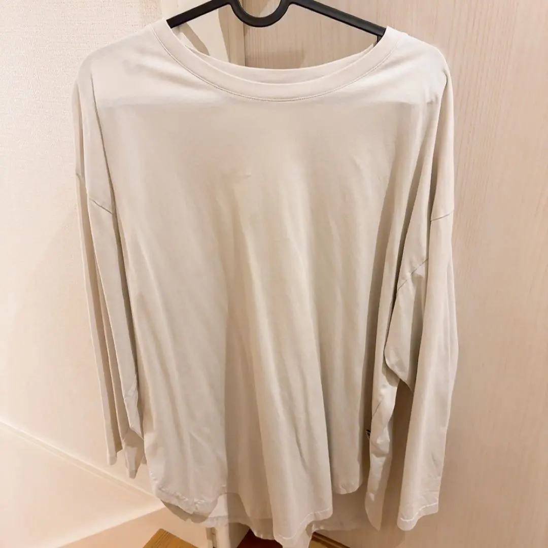 Thumbnail of [SALE] Three-Quarter Sleeve Top, Lightweight