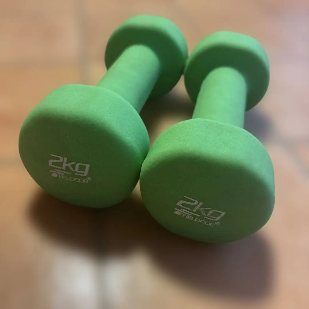 2公斤 綠色啞鈴 的縮圖