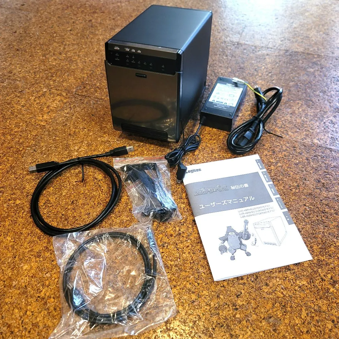 ガチャベイ　ロジテック　Logitec LHR-4BNHEU3 HDDケース 2 HDDケース 3.5インチ（ハードディスクケース） 4BAY 外付け RAID