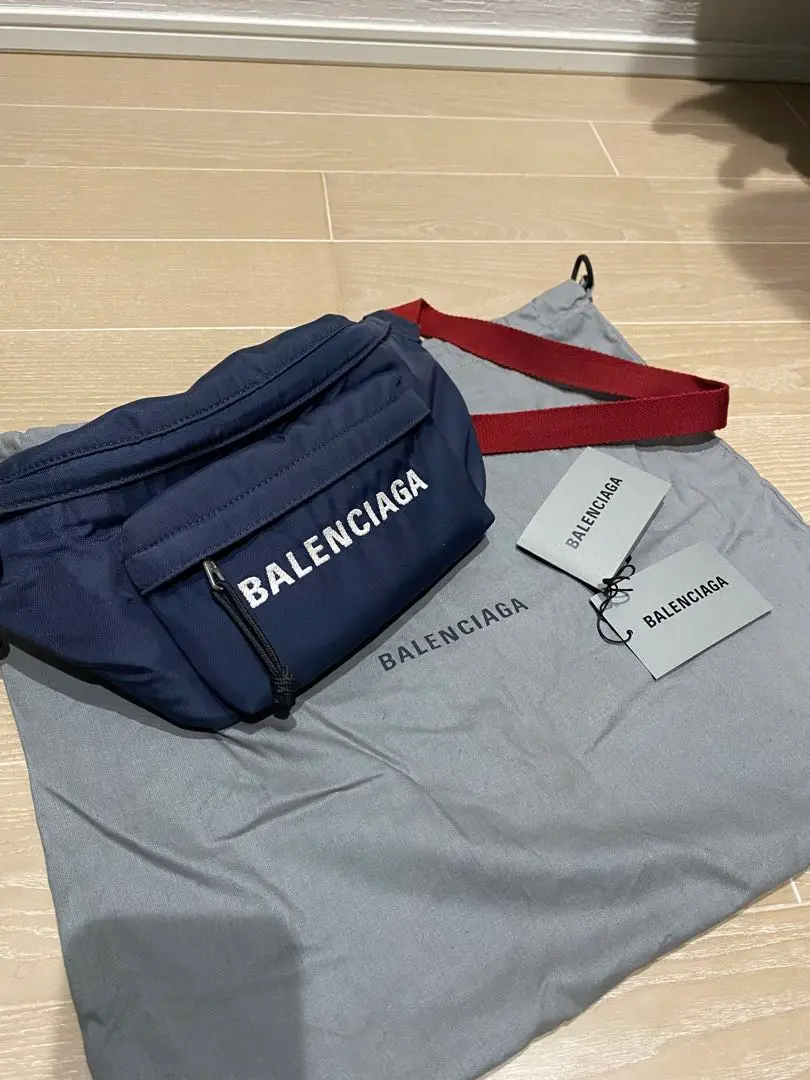 BALENCIAGA ボディバッグ 青 BALENCIAGA ボディバッグ 青