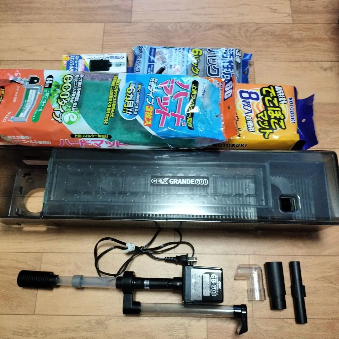 GEX グランデスリム　セット　90cm　中古　購入者送料負担　ライト２個つき GEX 上部フィルター グランデ900 90cm水槽用｜Yahoo!フリマ（旧