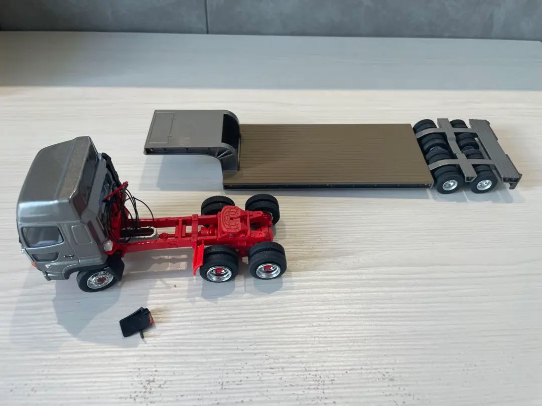 プラッツ/ケンクラフト 1/50 16輪 中低床重量物運搬用トレーラー