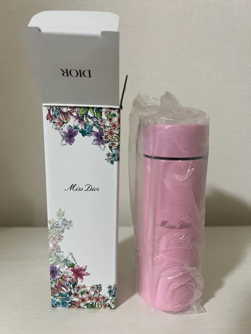 2025年最新】Christian Dior タンブラーの人気アイテム - メルカリ