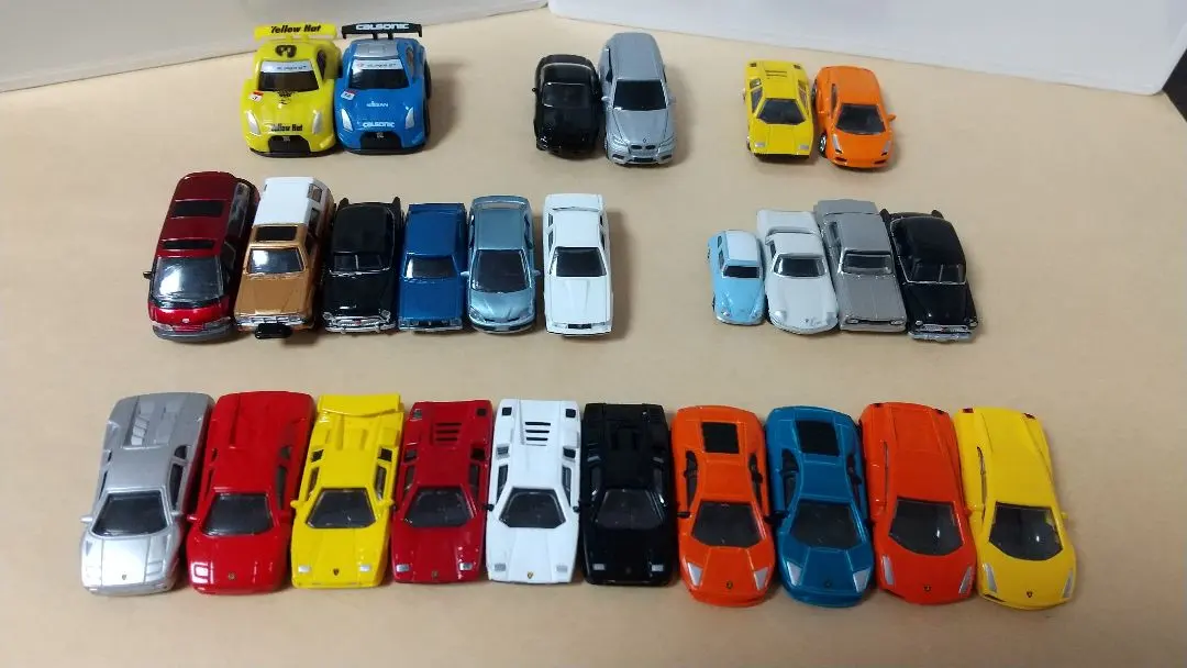 京商 藍寶堅尼2台 WONDA贈品 國產舊車 模型車 26台套組 的縮圖