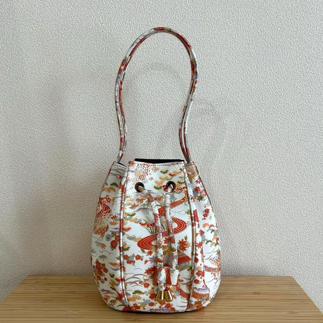 Kinwashi 和装ハンドバッグ コード刺繍 渦巻き文様 シャンパンゴールド 2025年最新】KINWASHIの人気アイテム - メルカリ