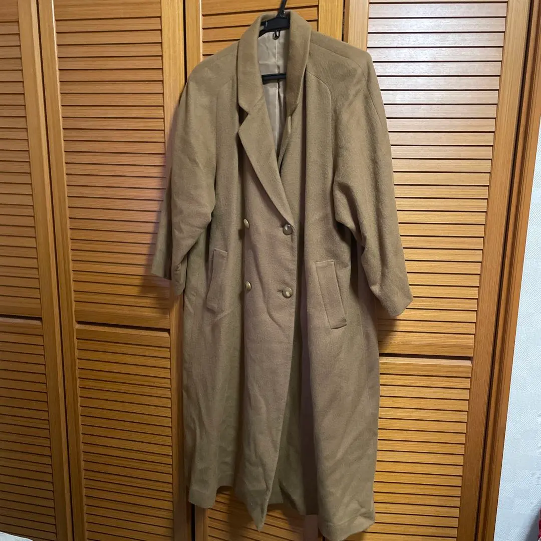 Thumbnail of 100% Cashmere Beige Double-Breasted Long Coat