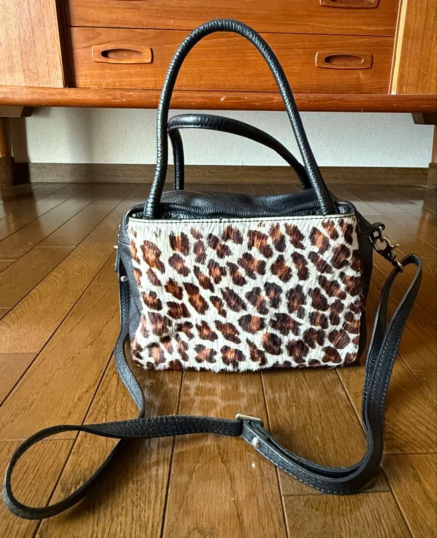 Thumbnail of Carol J. Genuine Leather Leopard Print Hairy Calf Hair Handbag Shoulder Bag