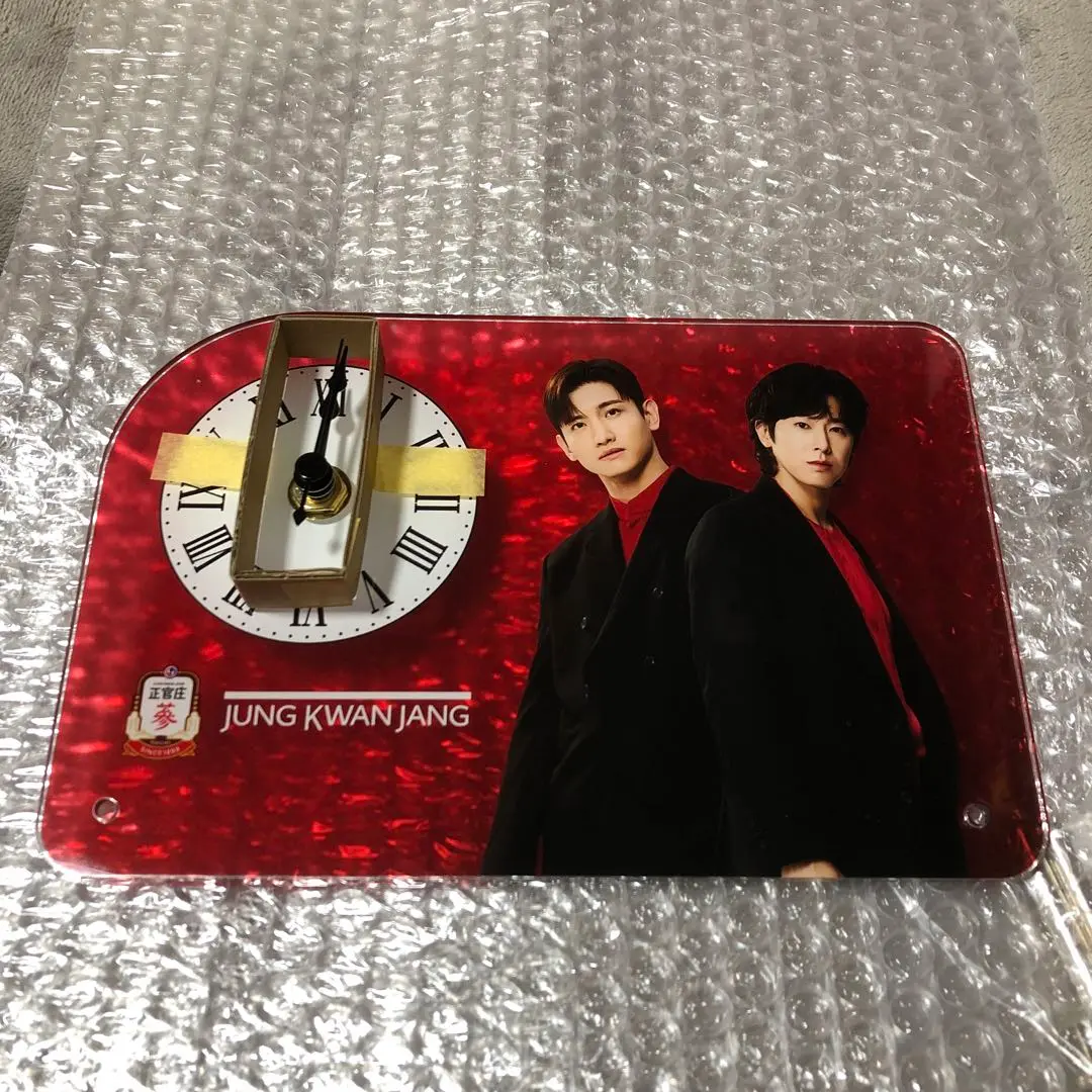 【非売品】　東方神起　JUNG KWAN JANG アクリル 時計スタンド 非売品】東方神起JUNG KWAN JANG アクリル 時計スタンド