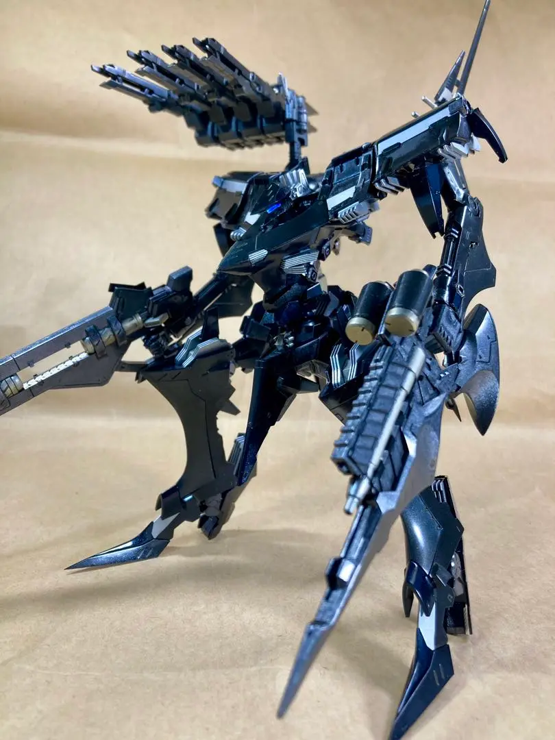 ホワイトグリント　OPイメージジオラマ付き　コトブキヤ　塗装完成品 コトブキヤ「ARMORED CORE V.I.」シリーズより「ホワイト
