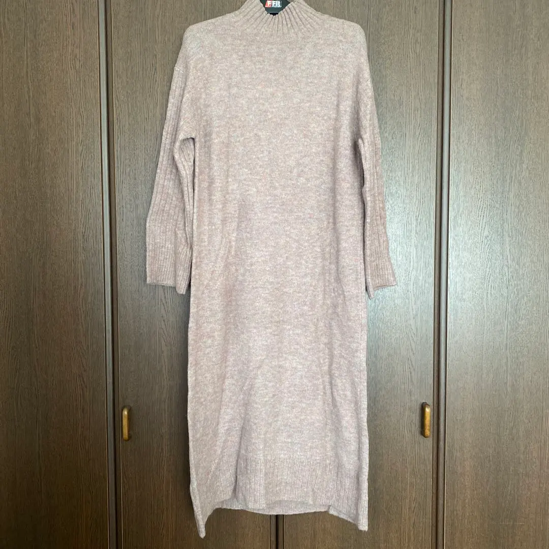 GU 灰粉色 針織 長款連衣裙 長袖 S碼 的縮圖