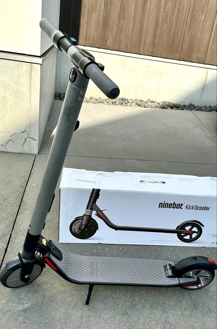 【3日間限定値引】Segway ninebot ES2 セグウェイ ナインボット Segway-Ninebot（セグウェイ-ナインボット） Kickscooter ES2