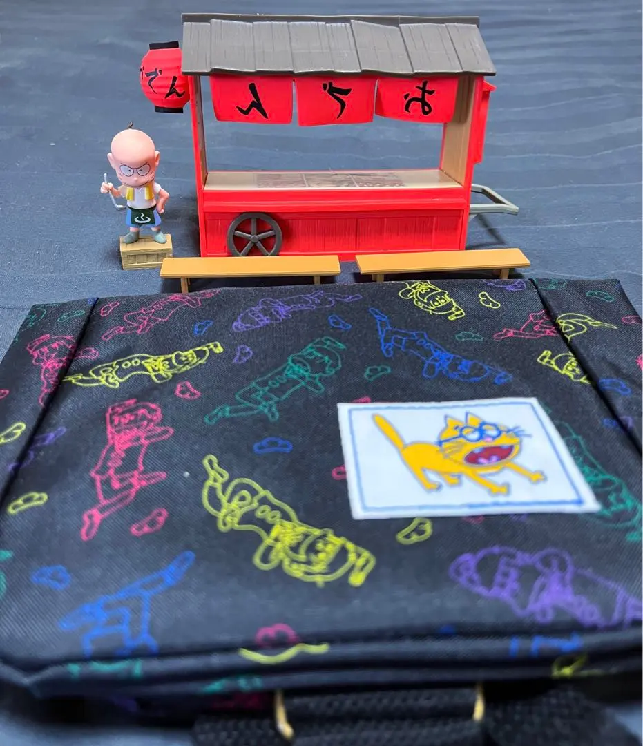 Amazon.co.jp: おそ松さん MEGAワールドコレクタブルフィギュア