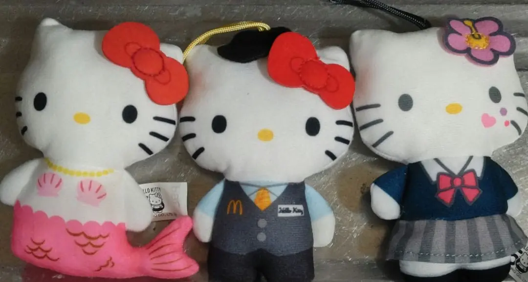 Thumbnail of Sanrio McDonald's Happy Meal Hello Kitty Mascot