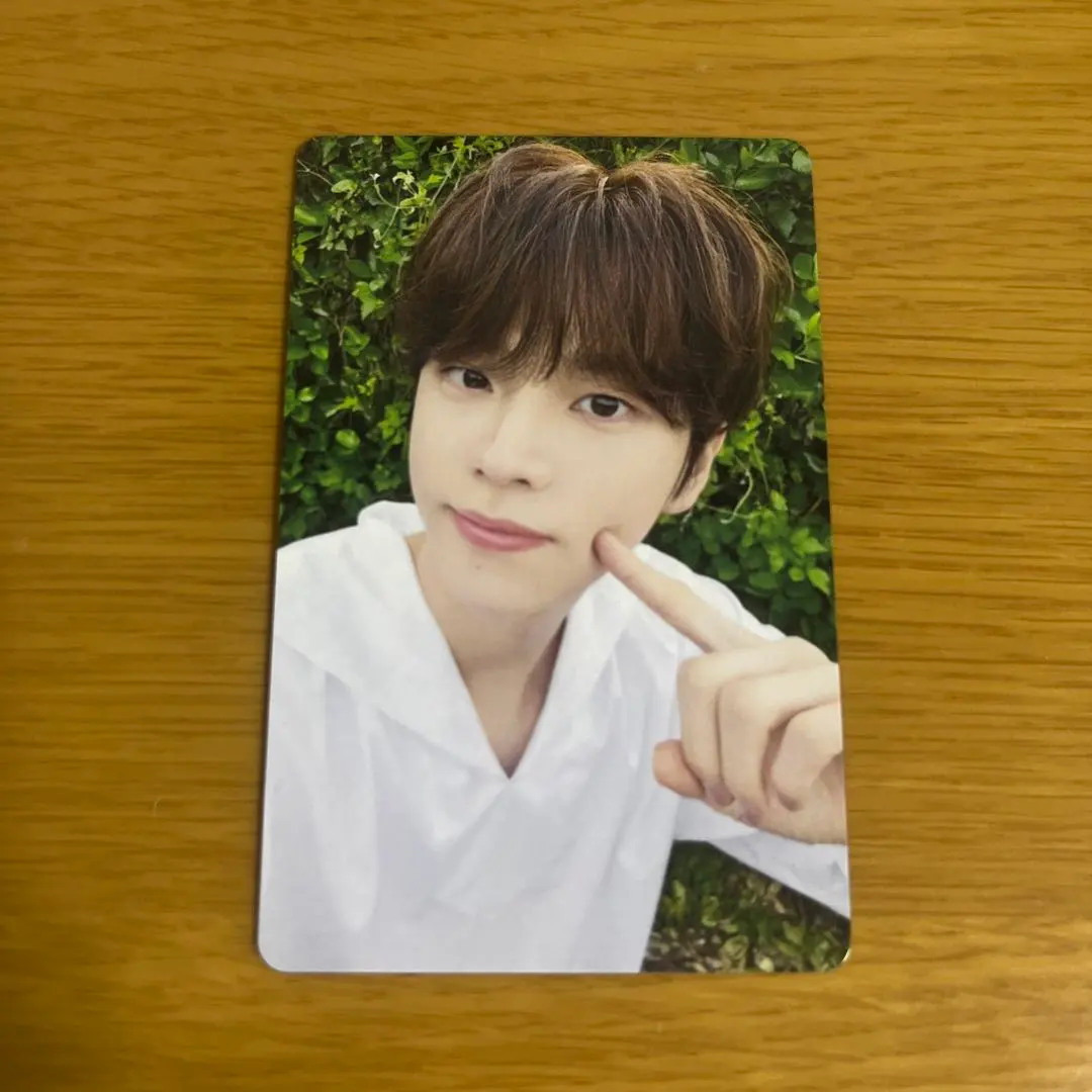 Thumbnail of TWS Shinyu Pop-up Trading Card First Meeting POPUP Selca 25
