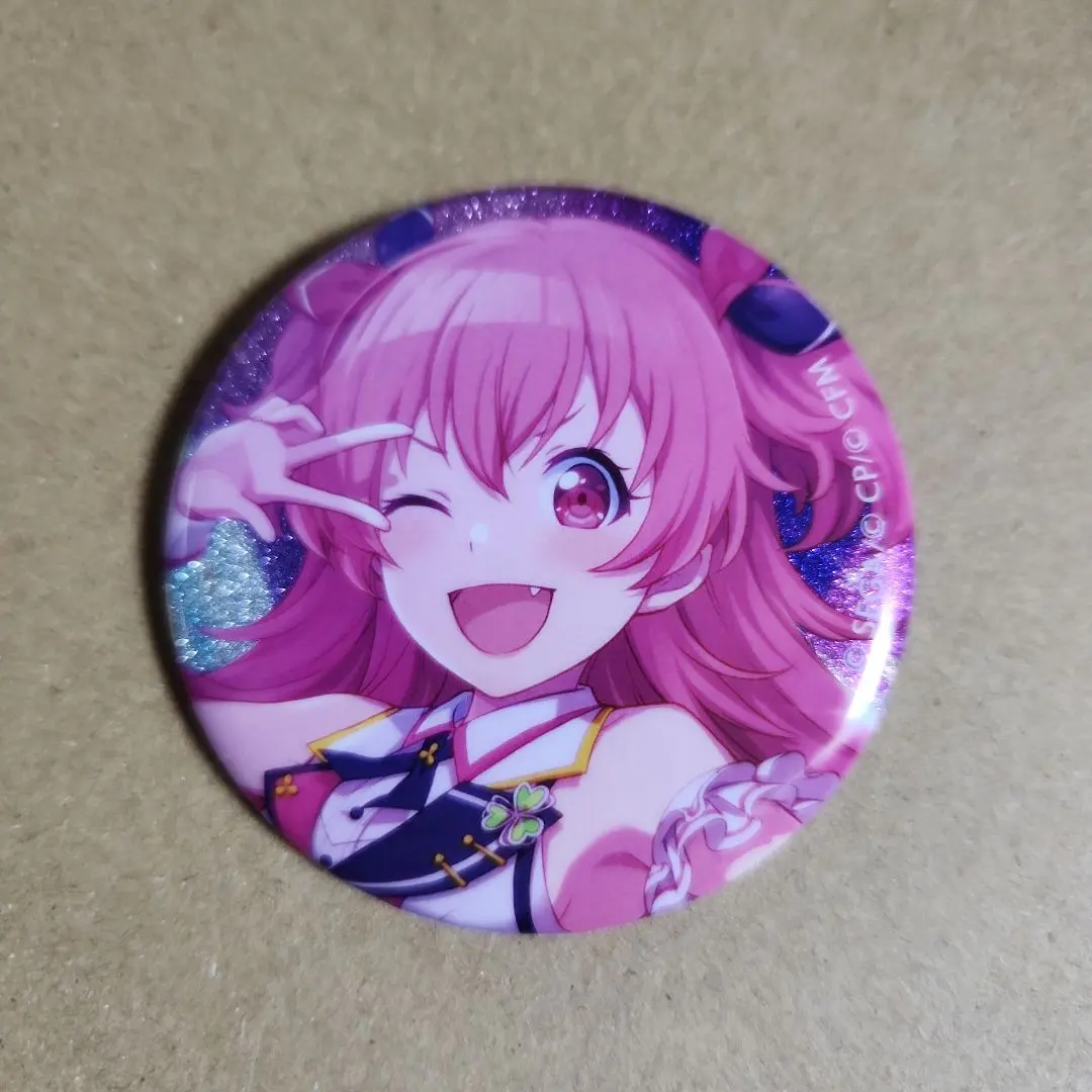 Thumbnail of Project Sekai Glitter缶バッジ vol. 1 B Airi Momoi Initial