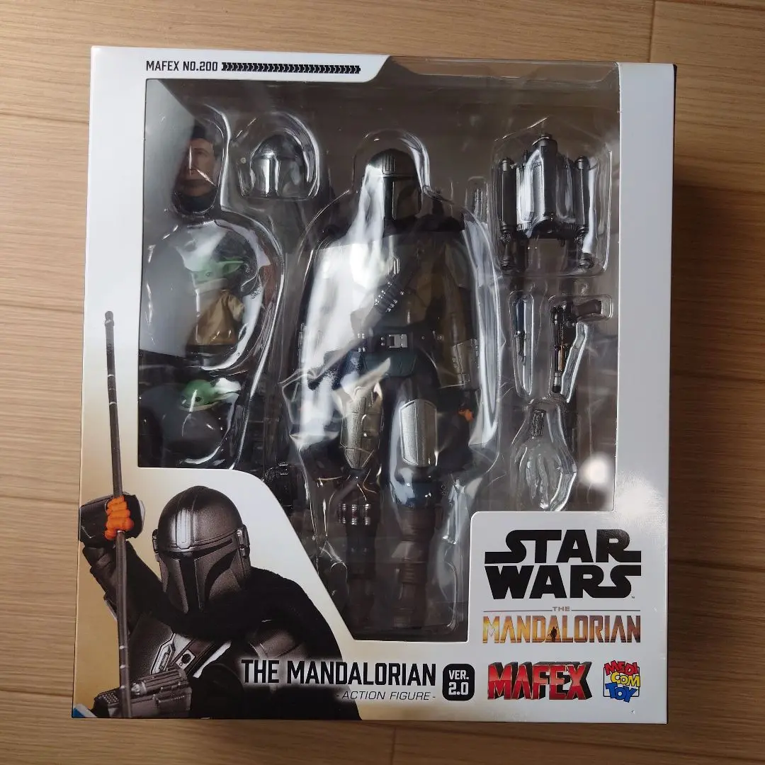 MAFEX ザ・マンダロリアン Ver. 2.0 新品 Amazon.co.jp: MAFEX マンダロリアン Ver.2.0 素顔パーツと