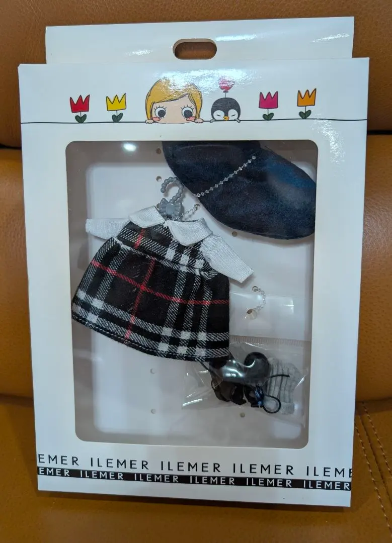 《新品》 IL MAISON EILEMER 快樂娃娃 EeMALLy醬衣服 格紋黑 的縮圖