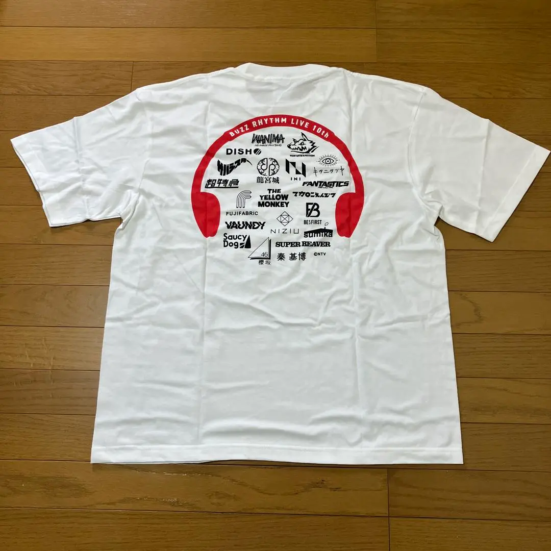 大人気定番商品 2025年最新】バズリズムTシャツの人気アイテム - メルカリ アイドル