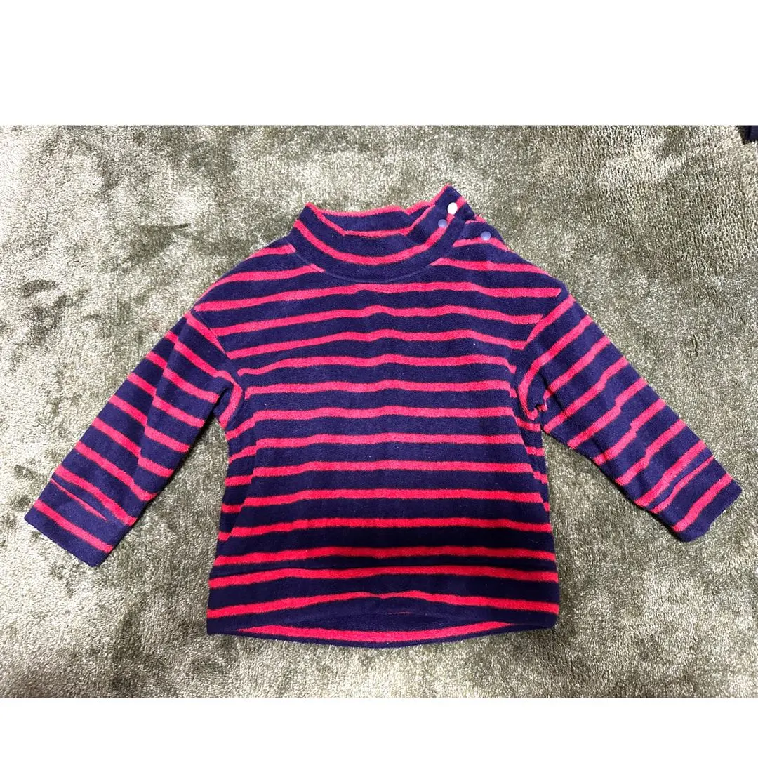 Thumbnail of Navy and red striped high-neck sweater, long-sleeved fleece, border, simple