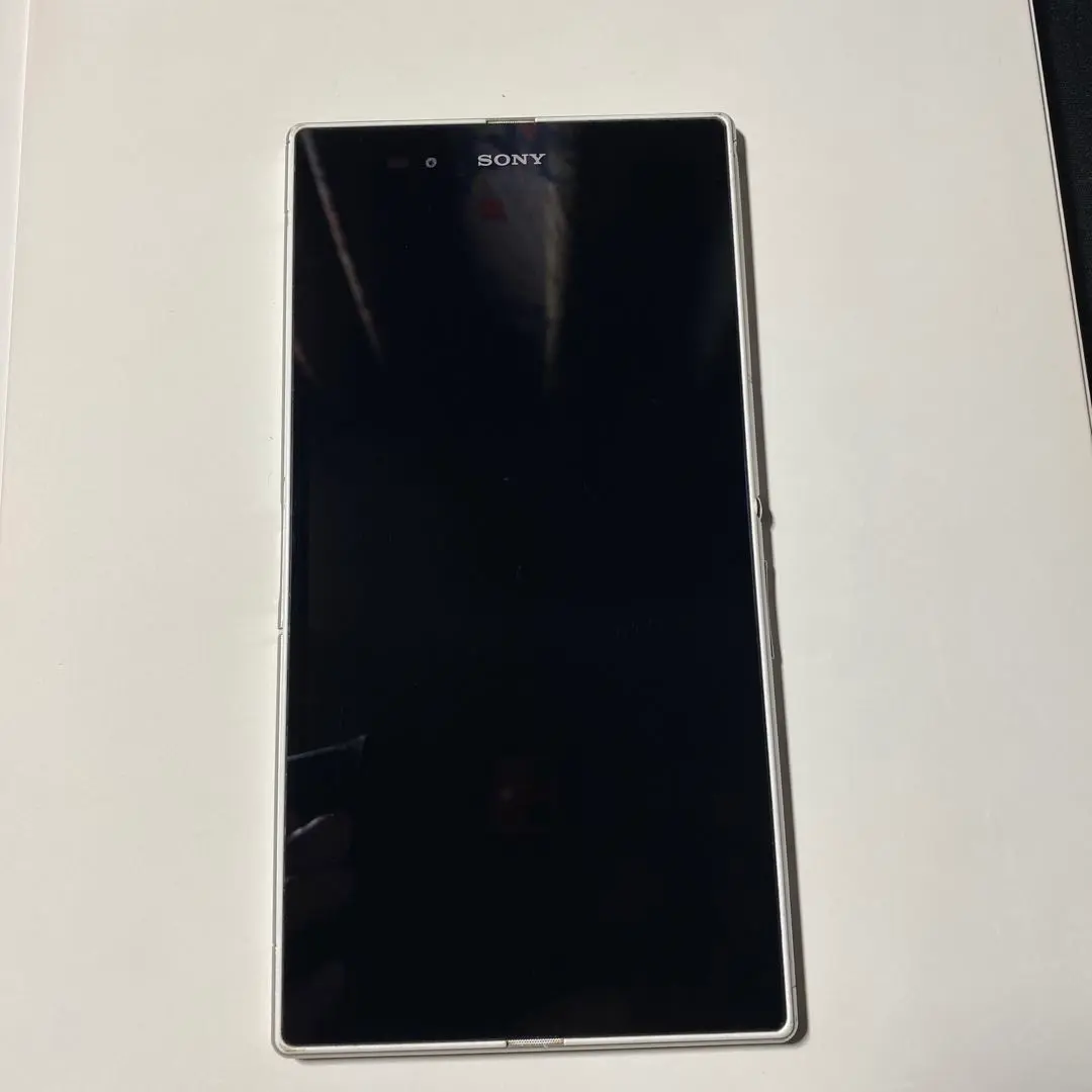 Sony Xperia Z Ultra C6833 海外SIMフリー版 16GB Xperia (再生新品) 海外SIMシムフリー版 Sony XPERIA Z Ultra