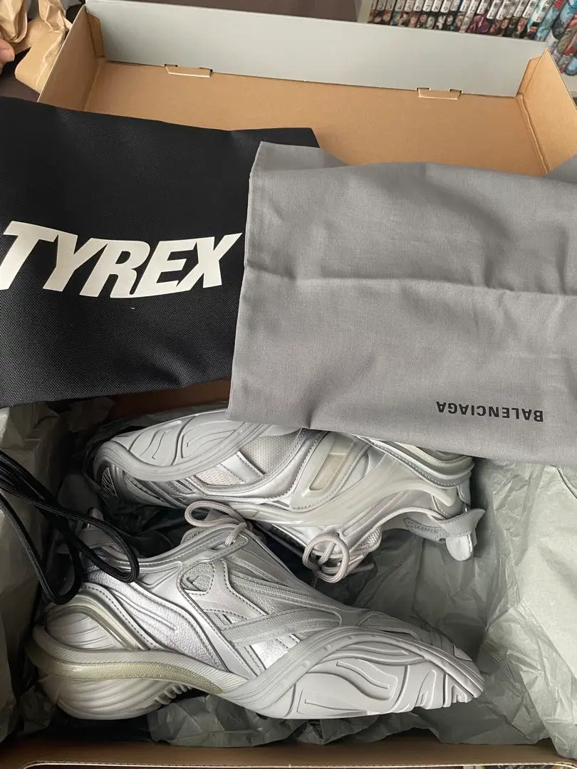 BALENCIAGA tyrex41 シルバー新品 2025年最新】balenciaga tyrex 41の人気アイテム - メルカリ
