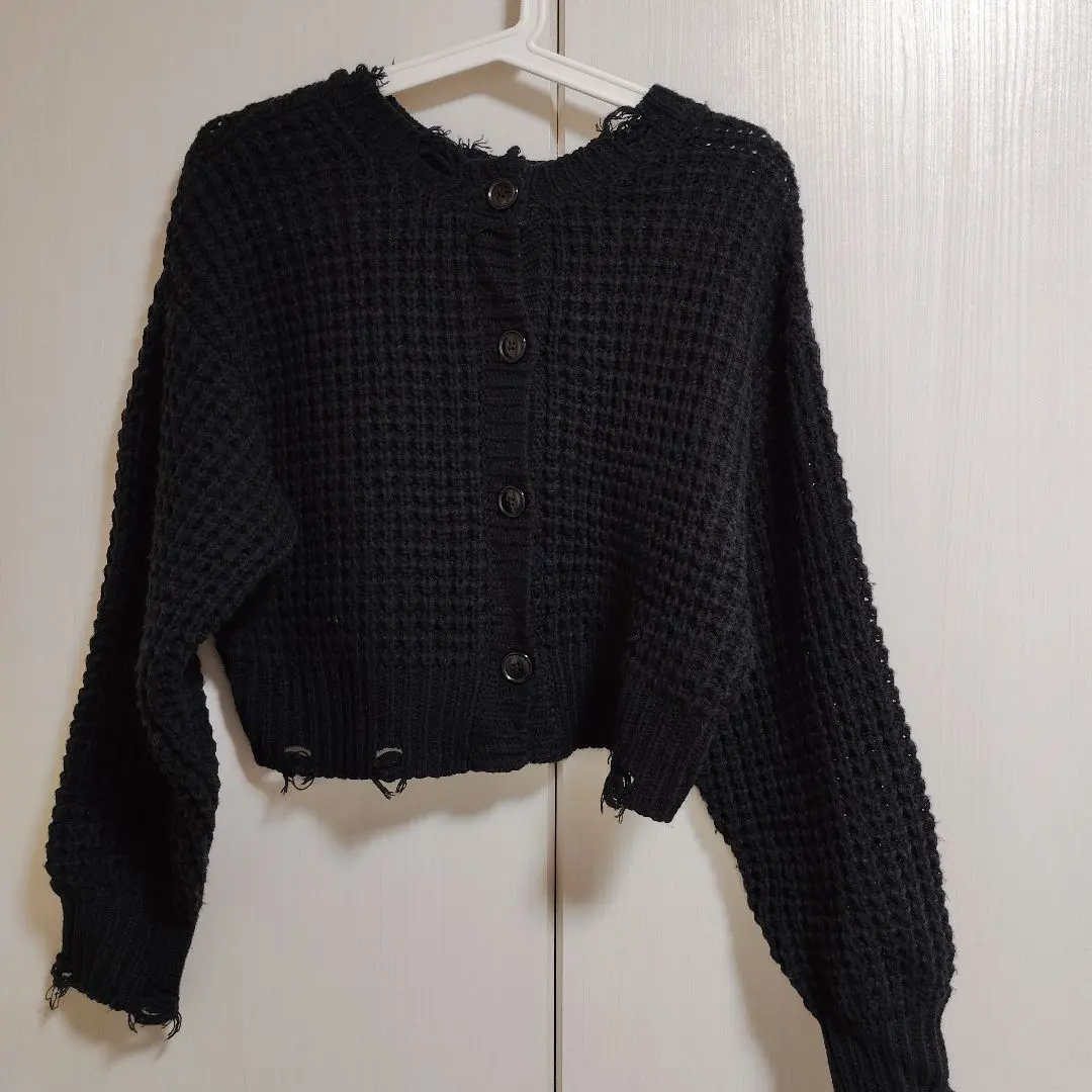 黑色針織開襟衫 長袖 破損 流蘇收邊 的縮圖