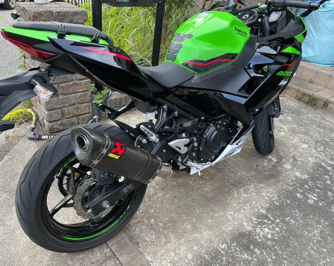 ひよこ豆さん専用　アクラポヴィッチ　マフラー　ninja250(13-) Amazon | アクラポビッチ(AKRAPOVIC) スリップオンマフラー