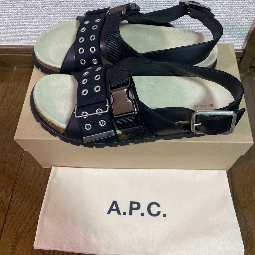 A.P.C. × sacai のコラボサンダル sacai x apc （サカイ アーペーセー）コラボ サンダル サイズ38