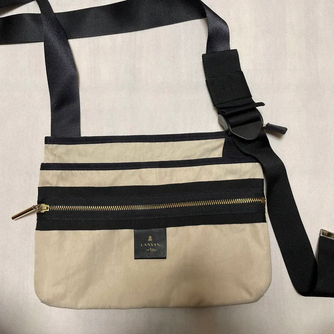 未使用品✨LANVIN ランバンオンブルー ボディバッグ ウエストポーチ リボン LANVIN en Bleu - ランバンオンブルー美品 リボン ナイロンの