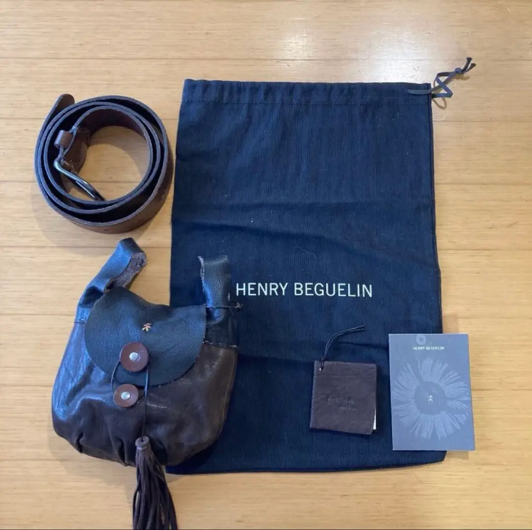 お値引きHENRY BEGUELIN青いレザーポーチ お値引きHENRY BEGUELIN青いレザーポーチ - メルカリ