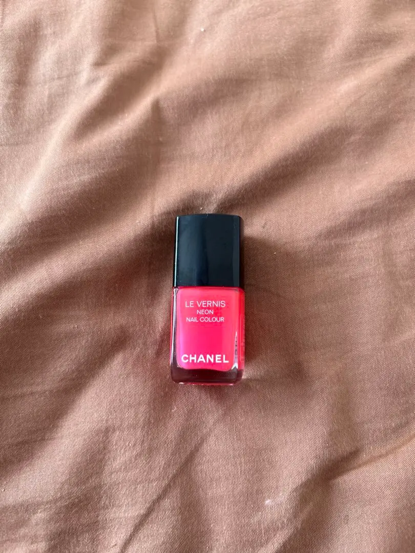 CHANEL シャネル ヴェルニネオン 4本まとめ売り CHANEL - シャネル ヴェルニ ネオン ホリデー限定色 604の通販