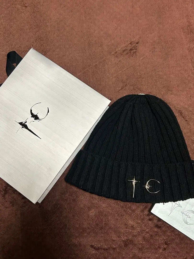 THUG CLUB サグクラブ 24FW キメラ ビーニー ニット キャップ Thug Club LOGO 24FW Thug Club ニット帽 - 帽子新 発売