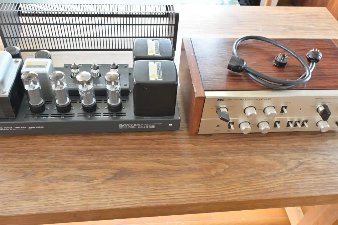 山﨑 美品 LUXMAN A3300 プリアンプ Luxkitプリアンプ A3300