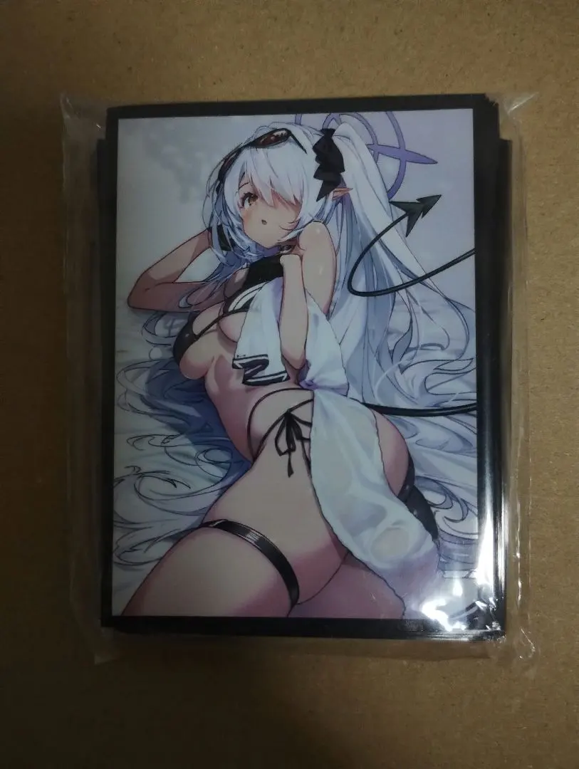 Thumbnail of Blue Archive Iori Swimsuit Sleeves