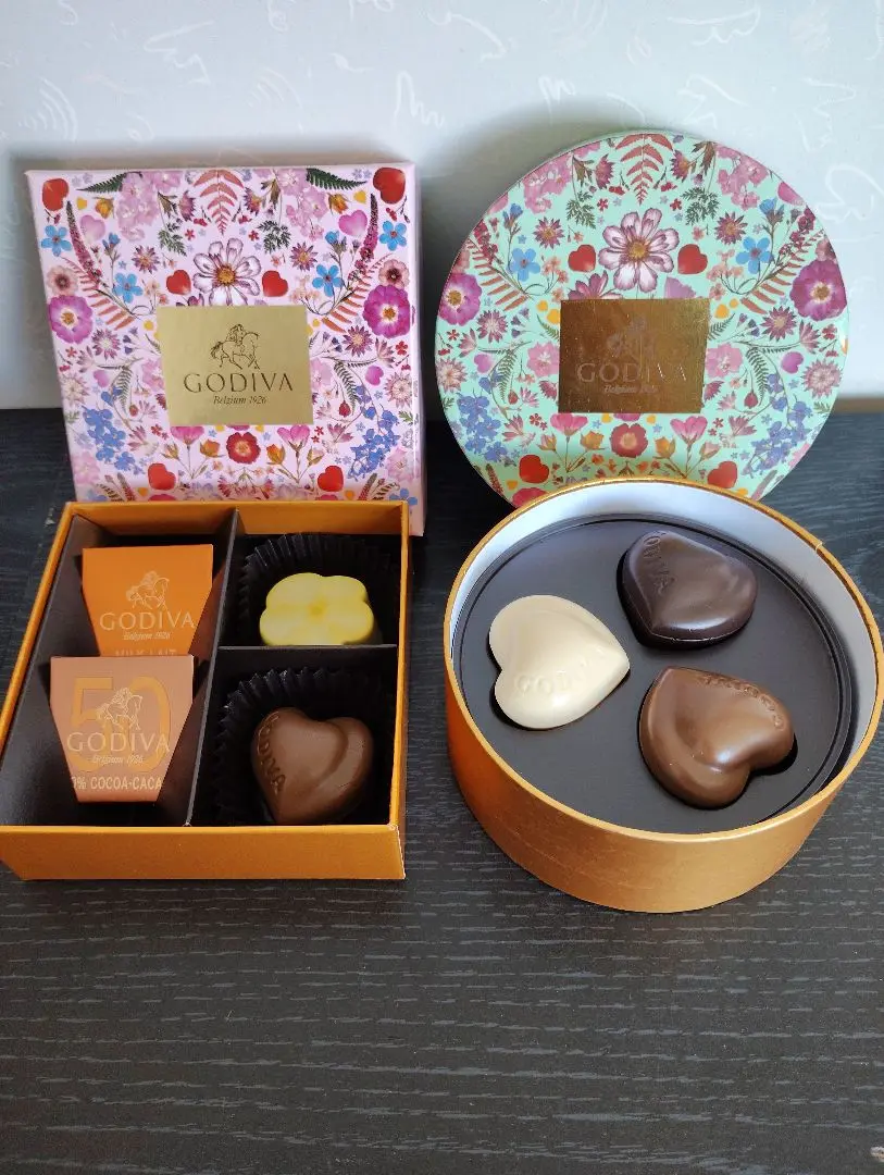 GODIVA　食品サンプル 値下げ ゴディバGODIVAチョコレート トリュフ6個 食品サンプル①