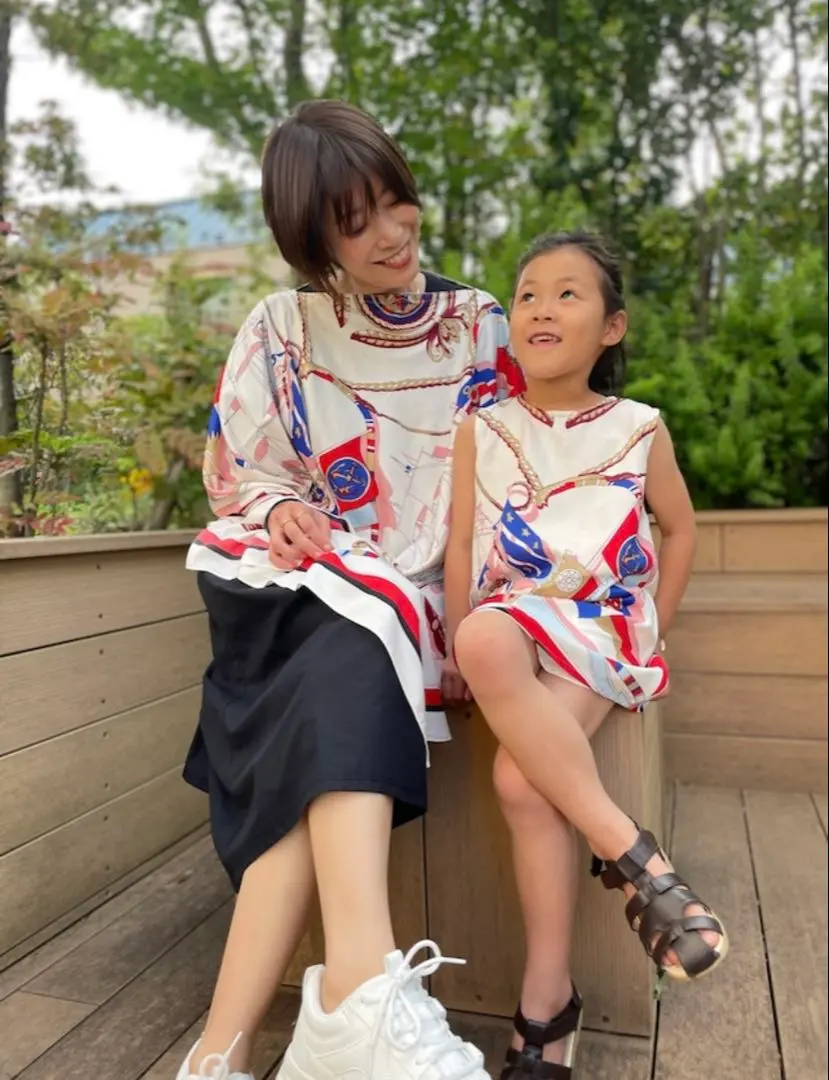 Thumbnail of Excellent Condition: Dèesse de la lune Nursing Cover