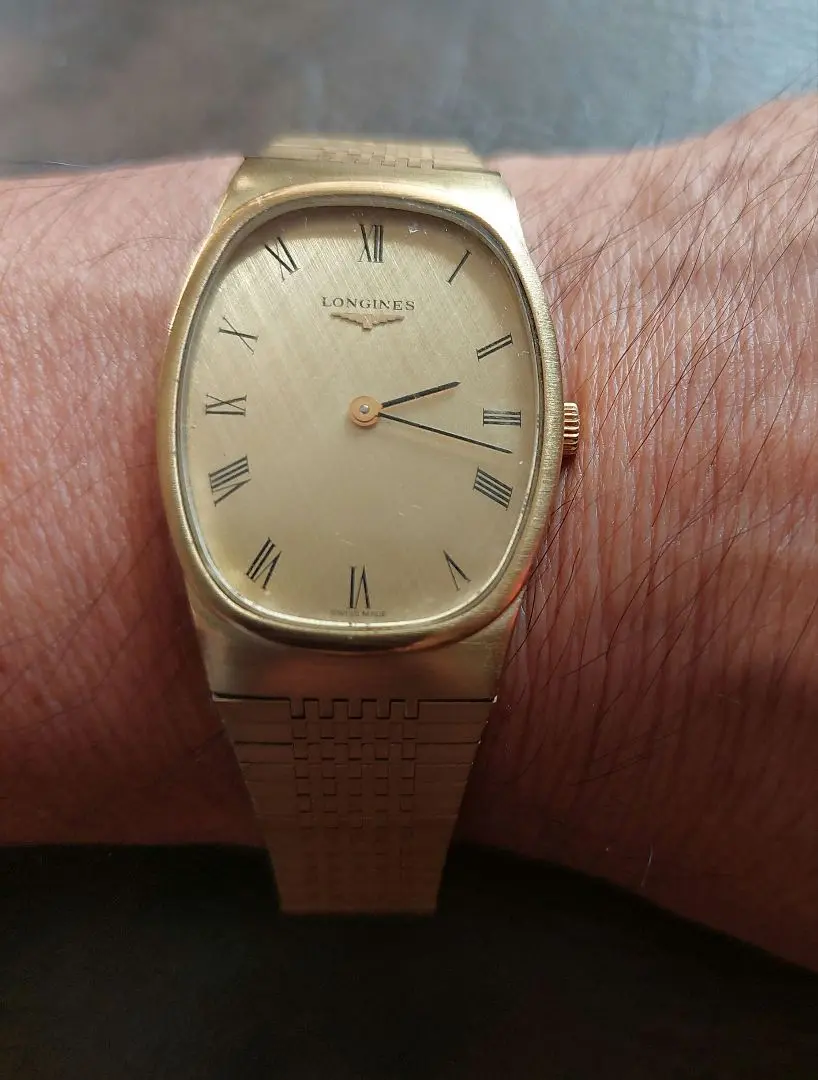 S 手巻 ヴィンテージ メンズ金文字腕時計LONGINES 2025年最新】LONGINES 文字盤カラー:ゴールド 手巻き時計の人気