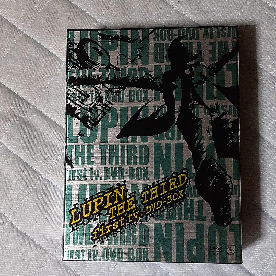 美品　絶版　タッチ TVシリーズ DVD-BOX〈初回限定生産・18枚組〉 美品 絶版 タッチ TVシリーズ DVD-BOX〈初回限定生産・18枚組〉
