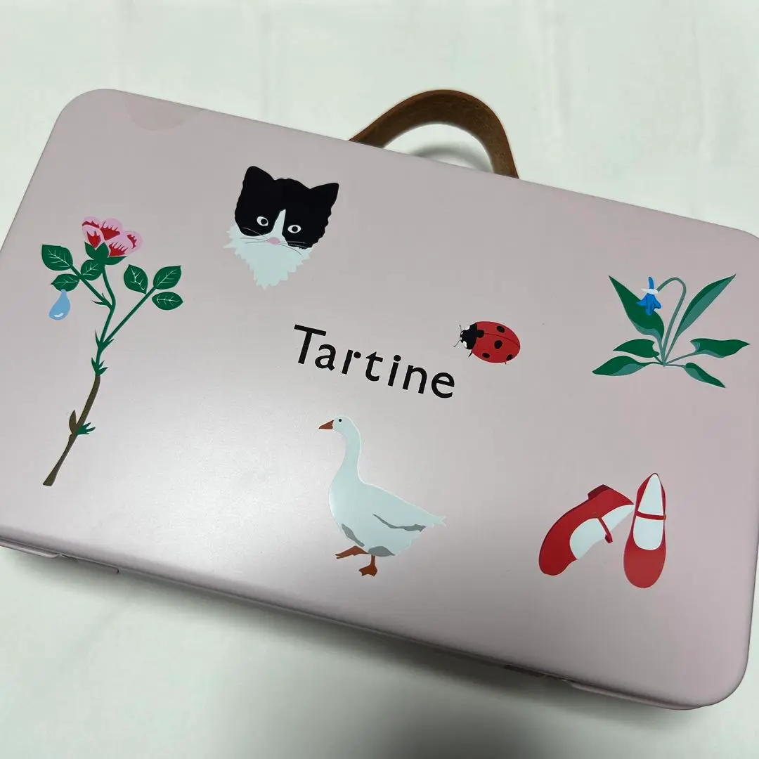 タルティン　ポーチ　ビスケット缶　トランク缶　アクセサリーケース　チャーム　５点 2025年最新】タルティン トランク缶の人気アイテム - メルカリ