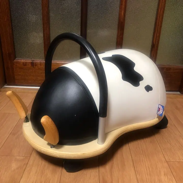 Wheely Bug ウィリーバグ うし 牛 COW 乗用車 足こぎ モノトーン WHEELY BUG / ウィリーバグ S | 【elfa online shop】世界中