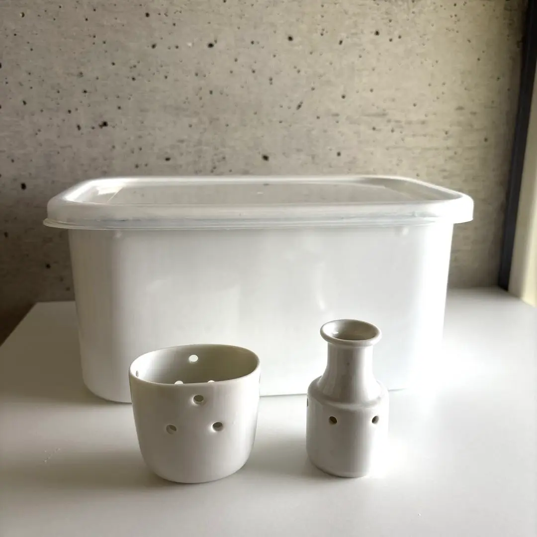 野田琺瑯琺瑯製醃漬容器 醃菜美人 （日本製）附贈排水器 的縮圖