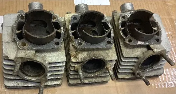 カワサキ KH400 (A5) TOWAスペシャル 腰上　キャブなし カワサキ KH400 (A5) TOWAスペシャル 腰上 キャブなし（カワサキ