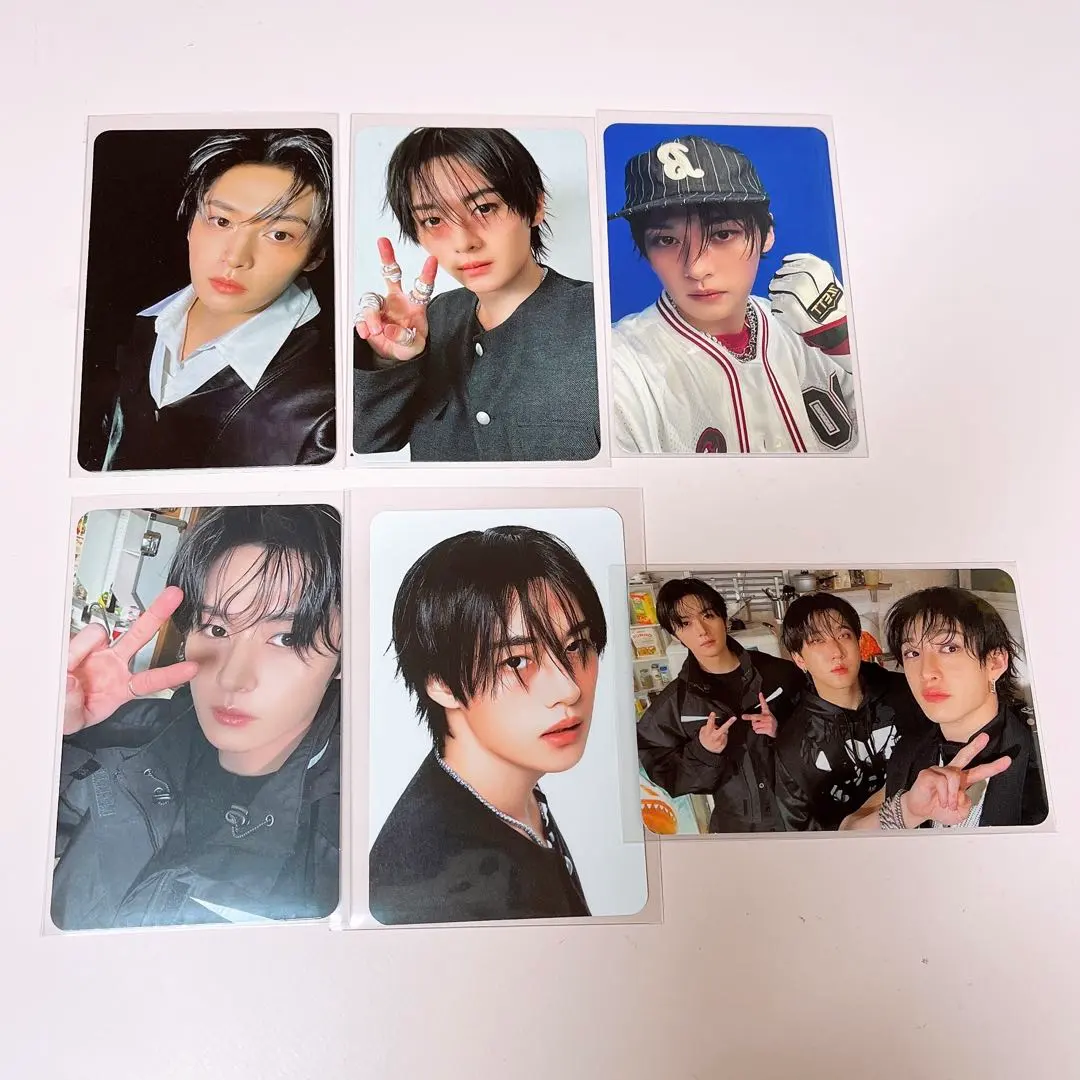 Thumbnail of Stray Kids KARMA Inclusion Benefit Photocards 6-Piece Set 【Lee Know】