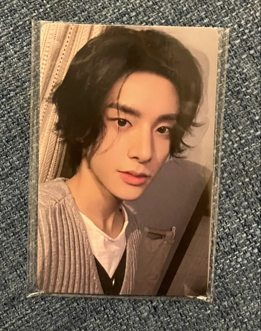 Thumbnail of ENHYPEN ROMANCE UNTOLD Yizhiyu Photocard Jake